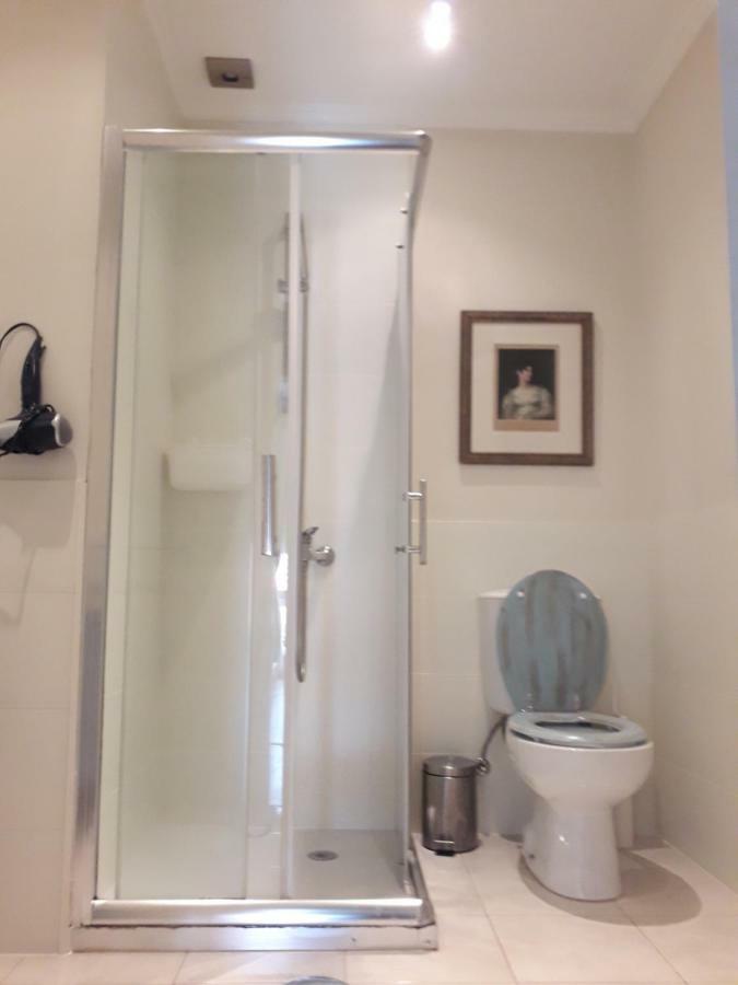Peaceful Top Floor Apt W Balconies - Cambridge Right - Ac Funchal  Exterior photo